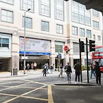 Stunning Spacious En-Suite Flat - 6 Min To Trains -Pass The Keys